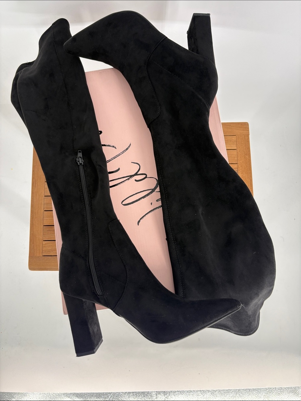 NEW WILD PAIR Classic Black Suede Knee-High Block Heel Boots SIZE 7.5